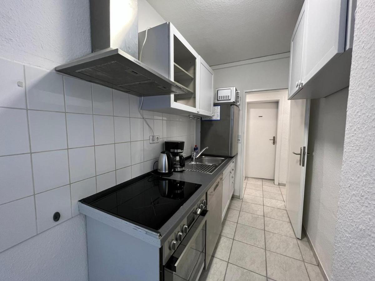 Schoenes Einfaches Zimmer In Oldenburg 109 Apartment Exterior photo